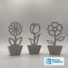 Blütentrio Deko Set aus Gips in Weiß mit drei Blumen im Topf – handgefertigt von Ronnys Gießglück