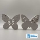 Schmetterling Deko Set Aurelia und Elysia aus Gips in Weiß – handgemachte Figuren von Ronnys Gießglück
