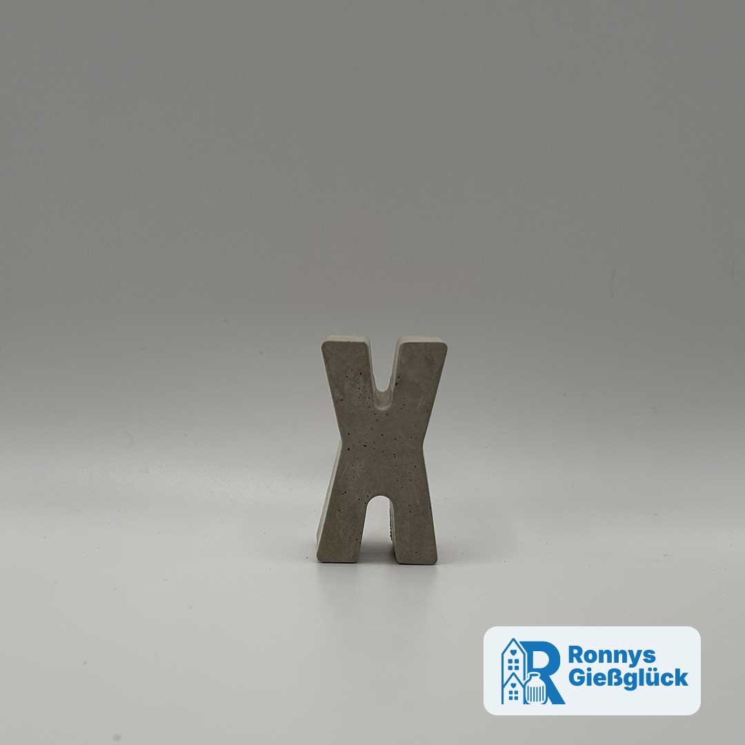 Beton Buchstabe X handgemacht Deko personalisierbar Ronnys Gießglück